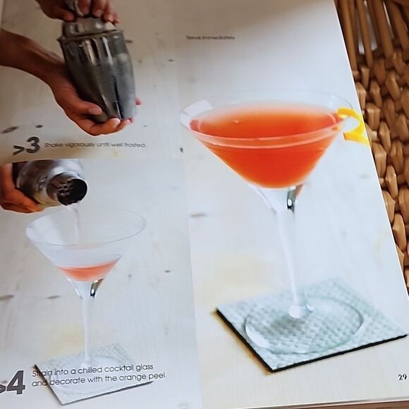 Coffee Table Bar Book Cocktails Step By Step Full Color - Picture 8 of 16